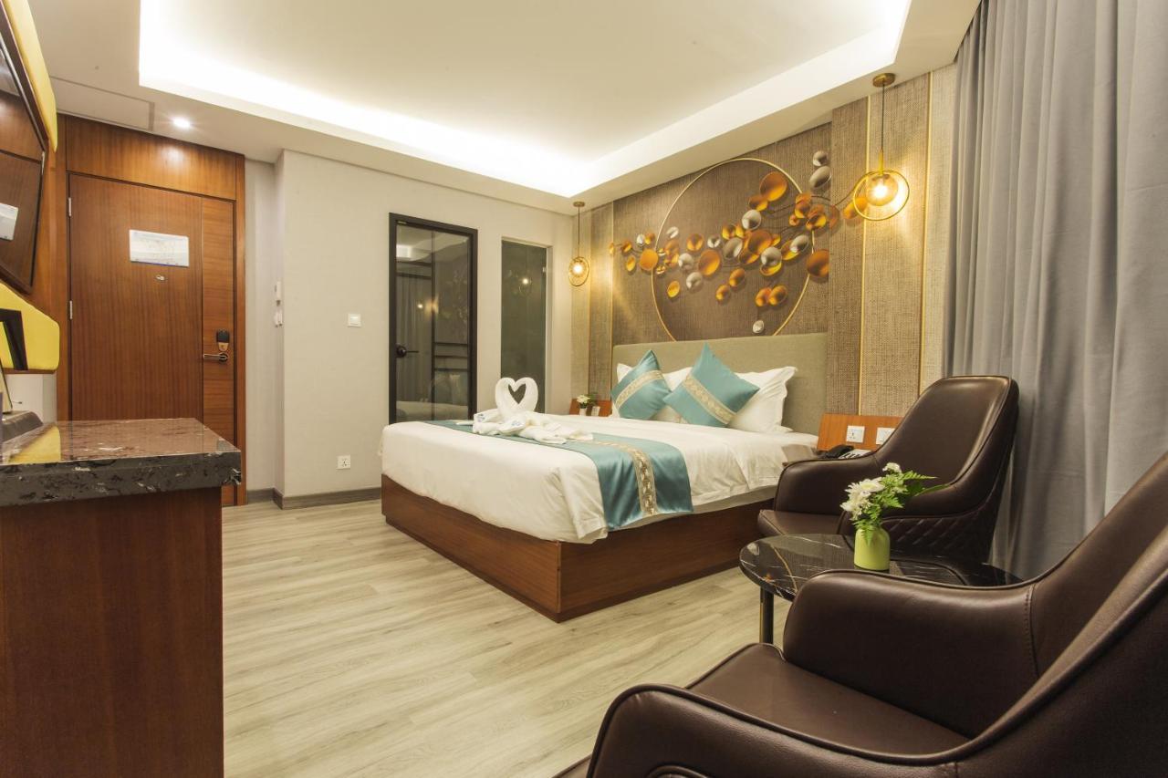 Thapae Twins Hotel Csiangmaj Kültér fotó