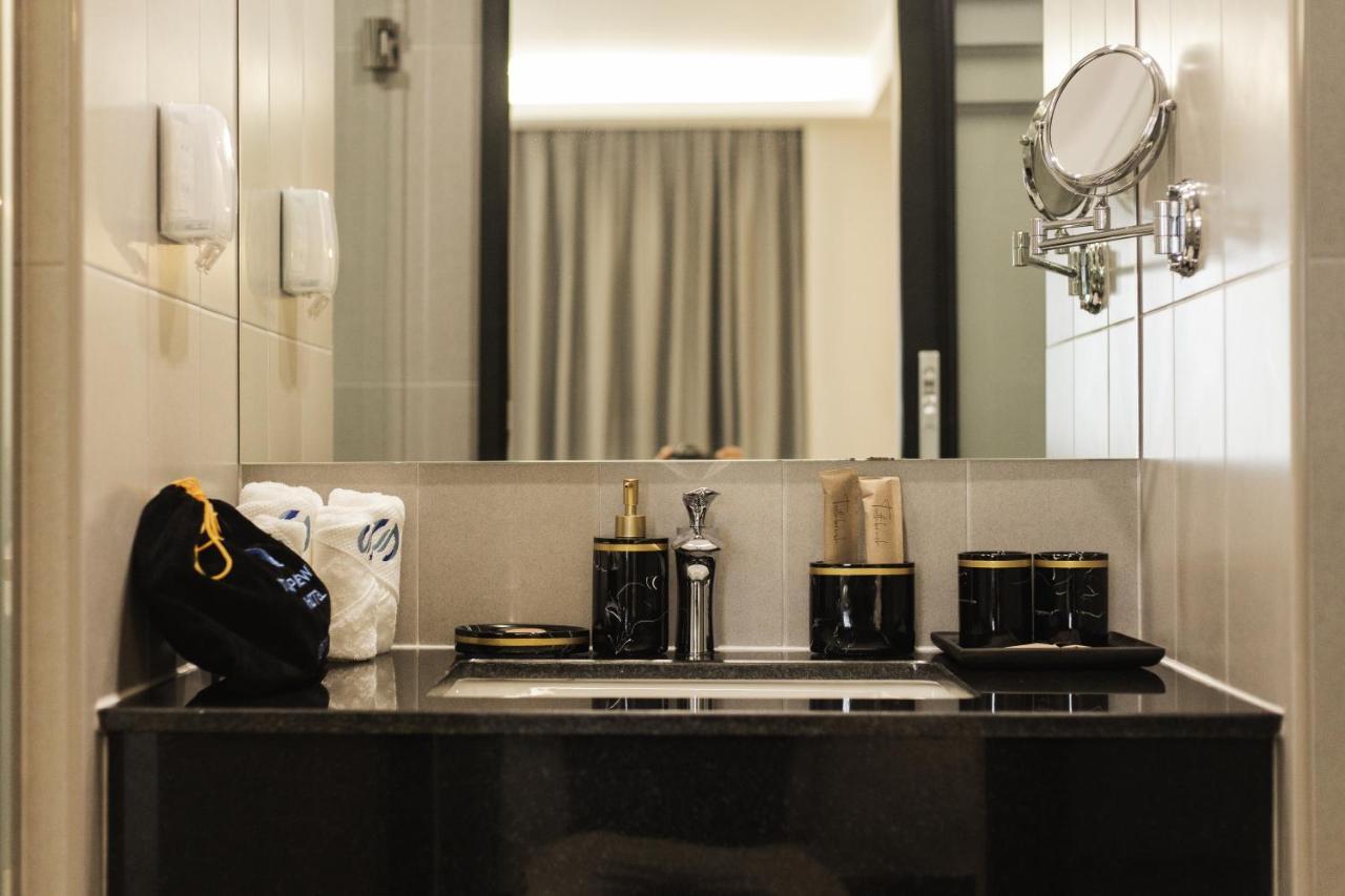 Thapae Twins Hotel Csiangmaj Kültér fotó
