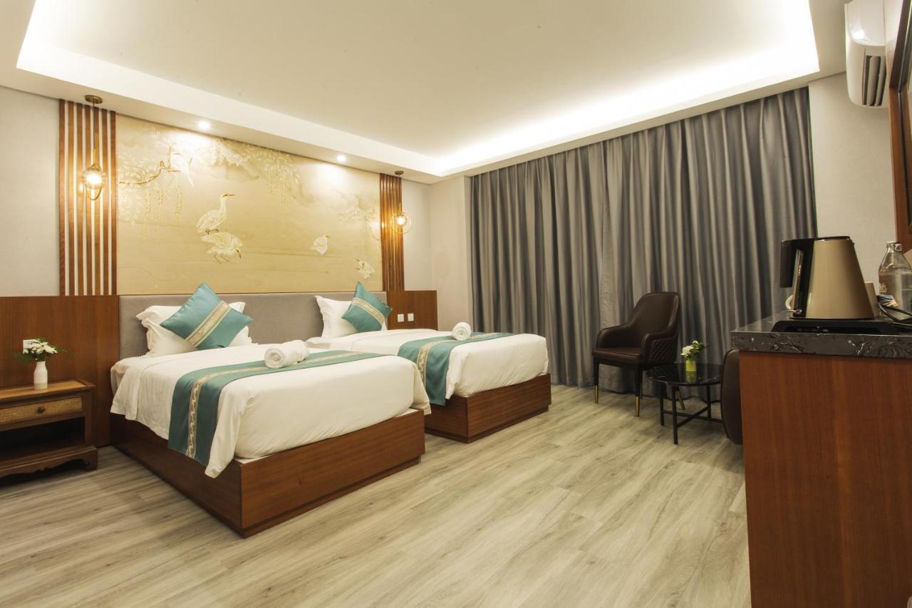 Thapae Twins Hotel Csiangmaj Kültér fotó